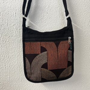 petit sac bandoulière en coton déperlant noir et toile Les Arcs